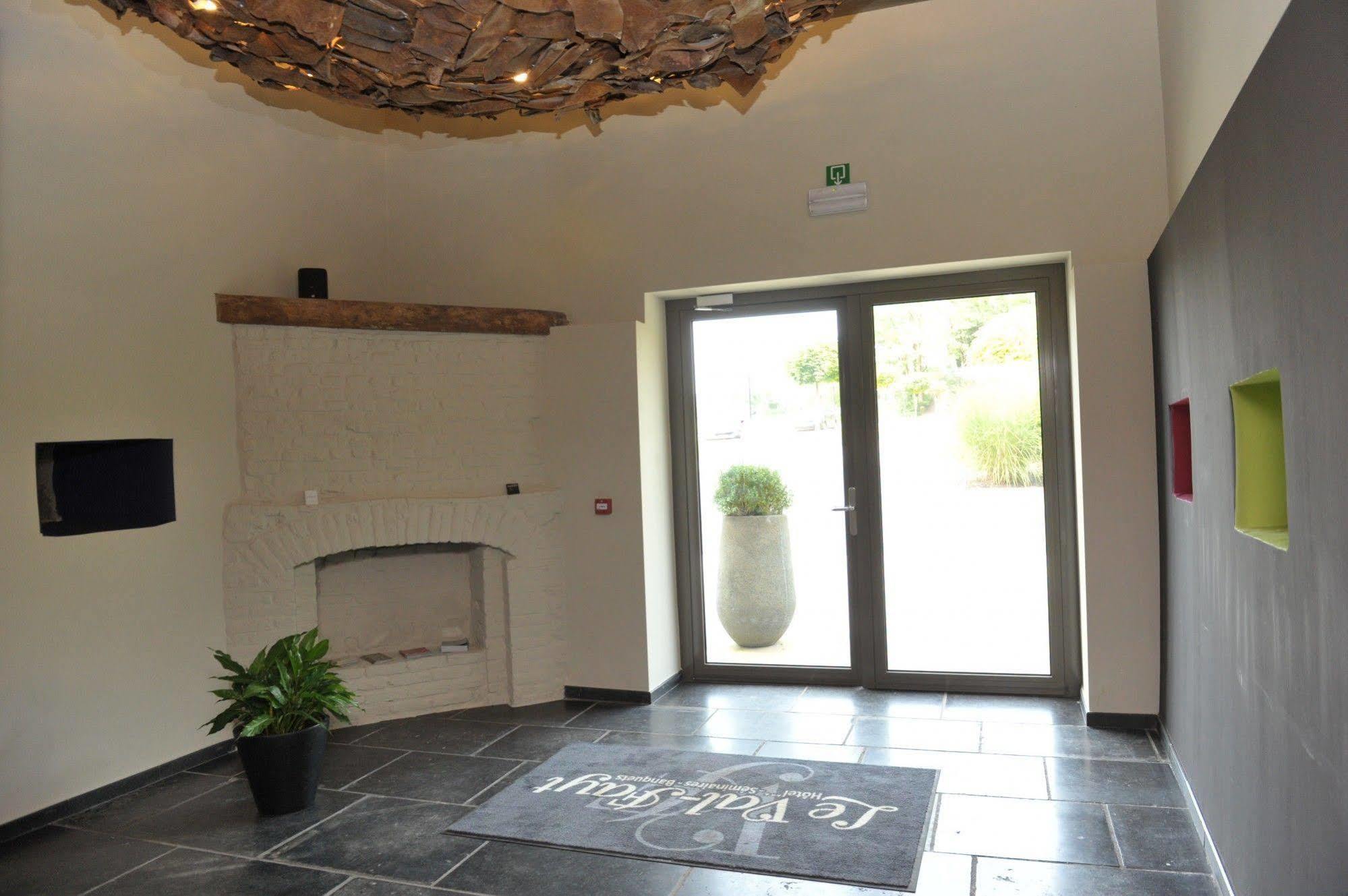 Hotel Le Val-Fayt Extérieur photo
