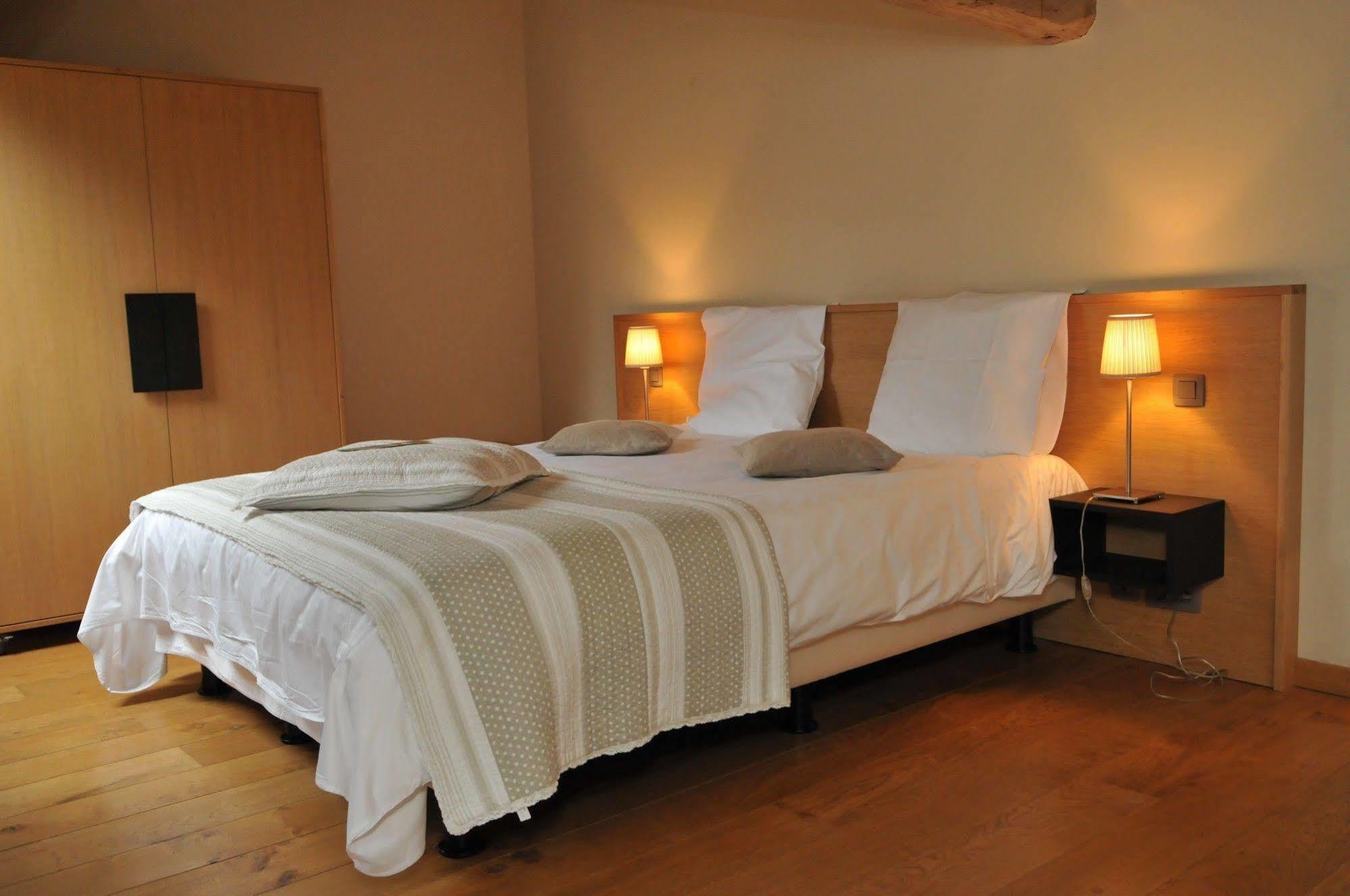 Hotel Le Val-Fayt Extérieur photo